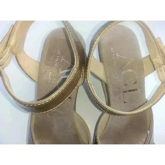 AGL Women's Taupe Patent Leather Platform Wedge Sandal Sz 38 - Picture 5 of 11